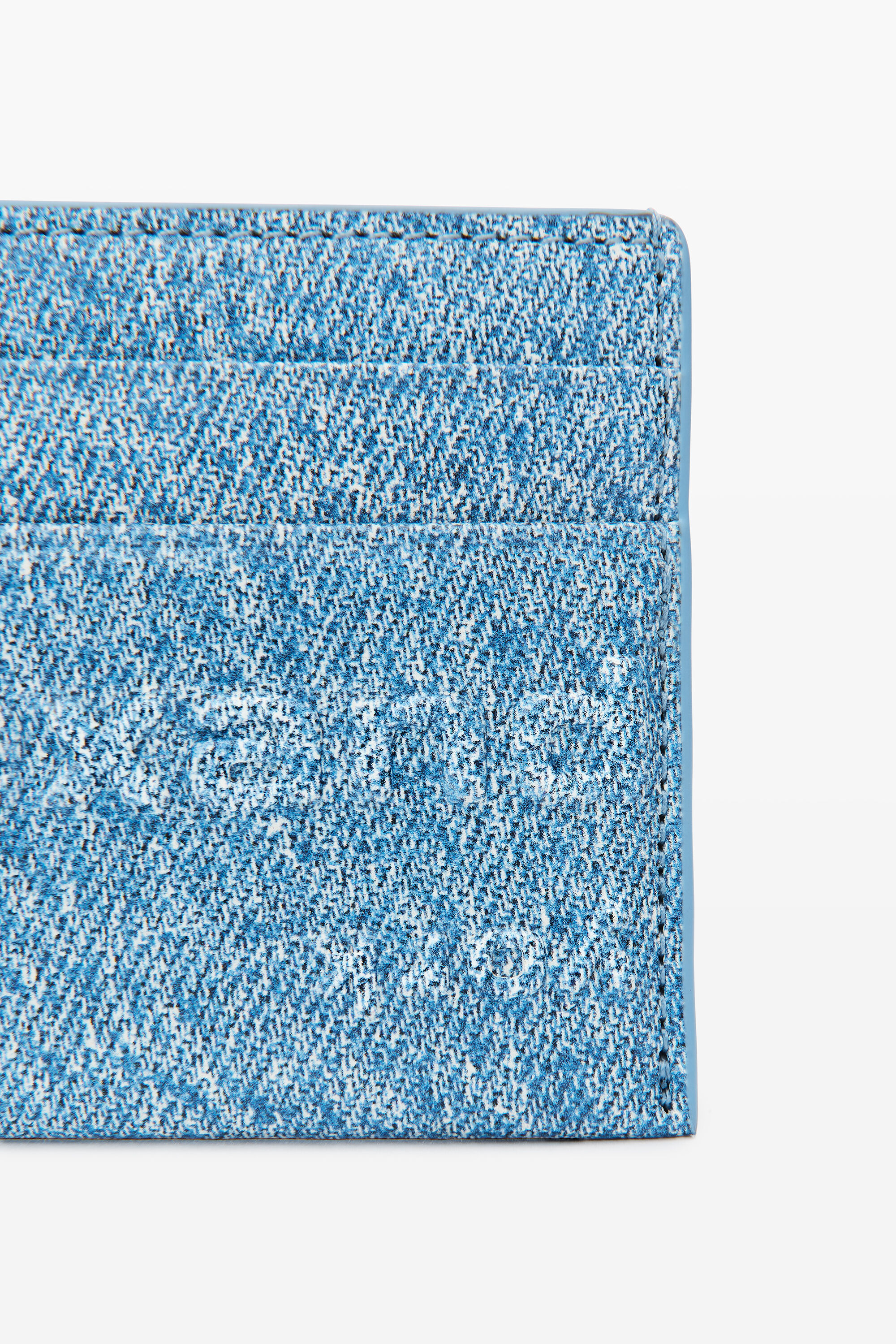 punch card case in trompe-l'oeil leather in VINTAGE MEDIUM INDIGO