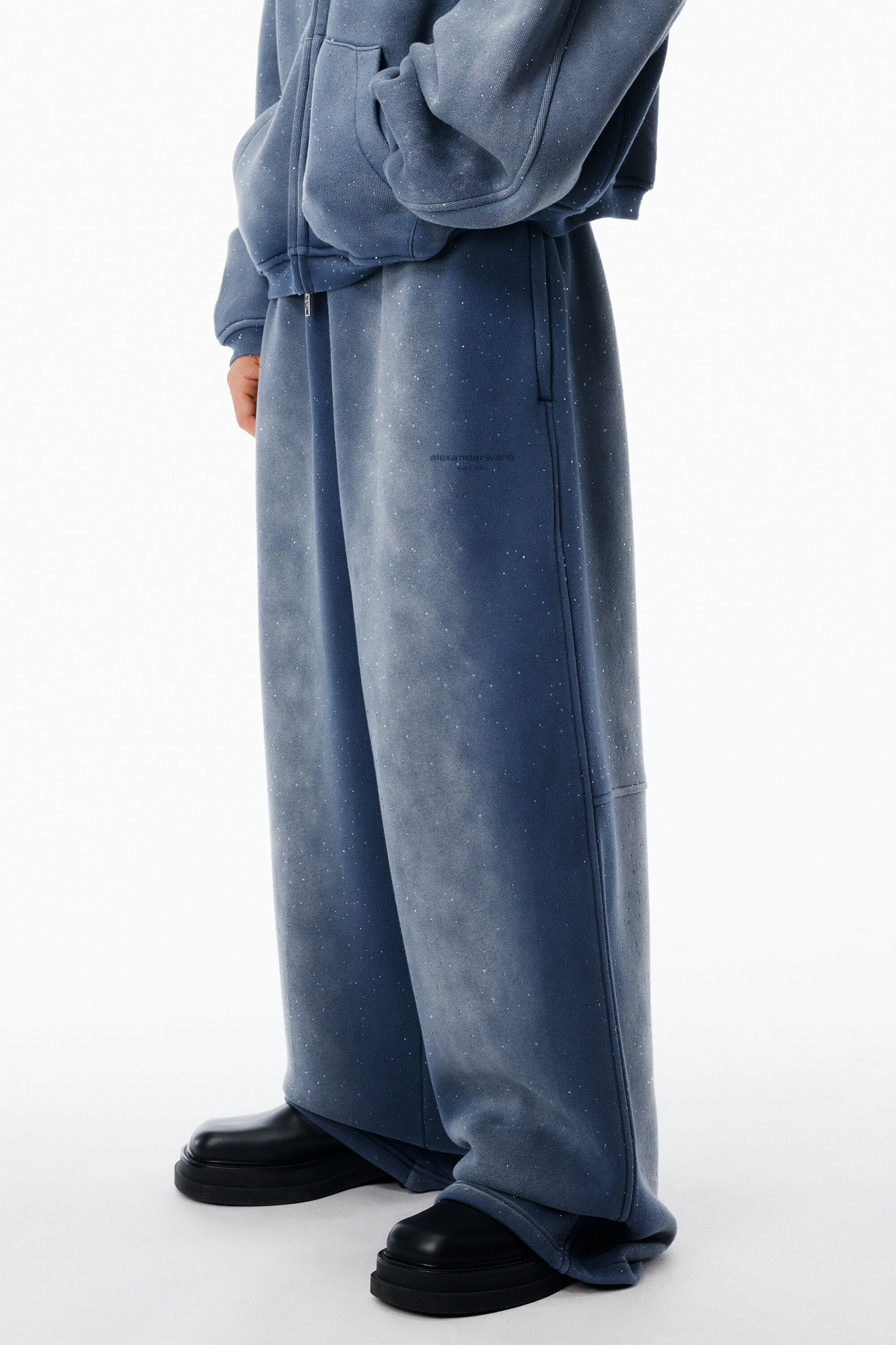 Unisex Sweatpant Hotfix Terry Mid-Rise in WASHED NAVY | alexanderwang®