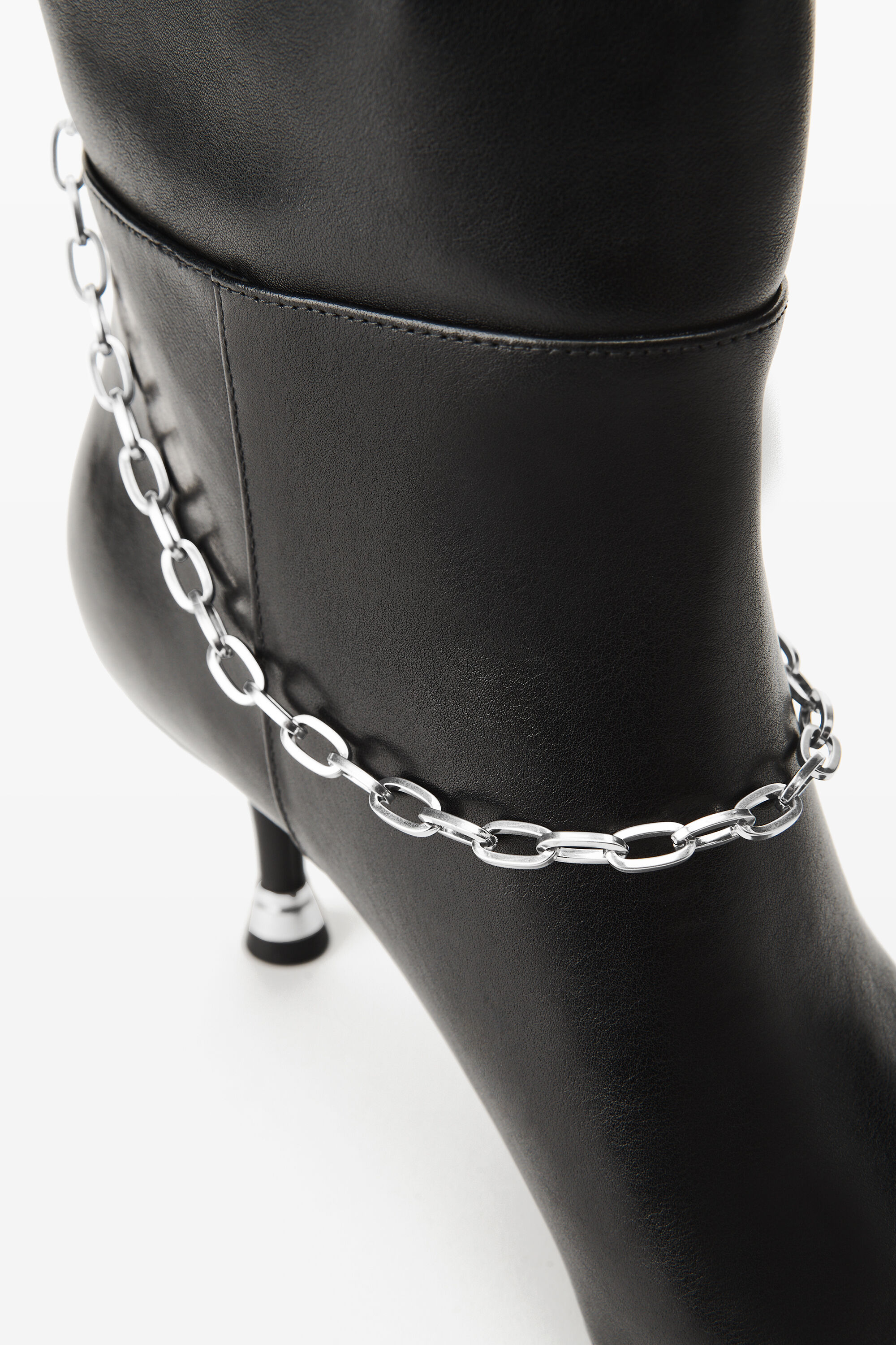 Akila Slouch Boot in Leather 65MM in BLACK | alexanderwang®