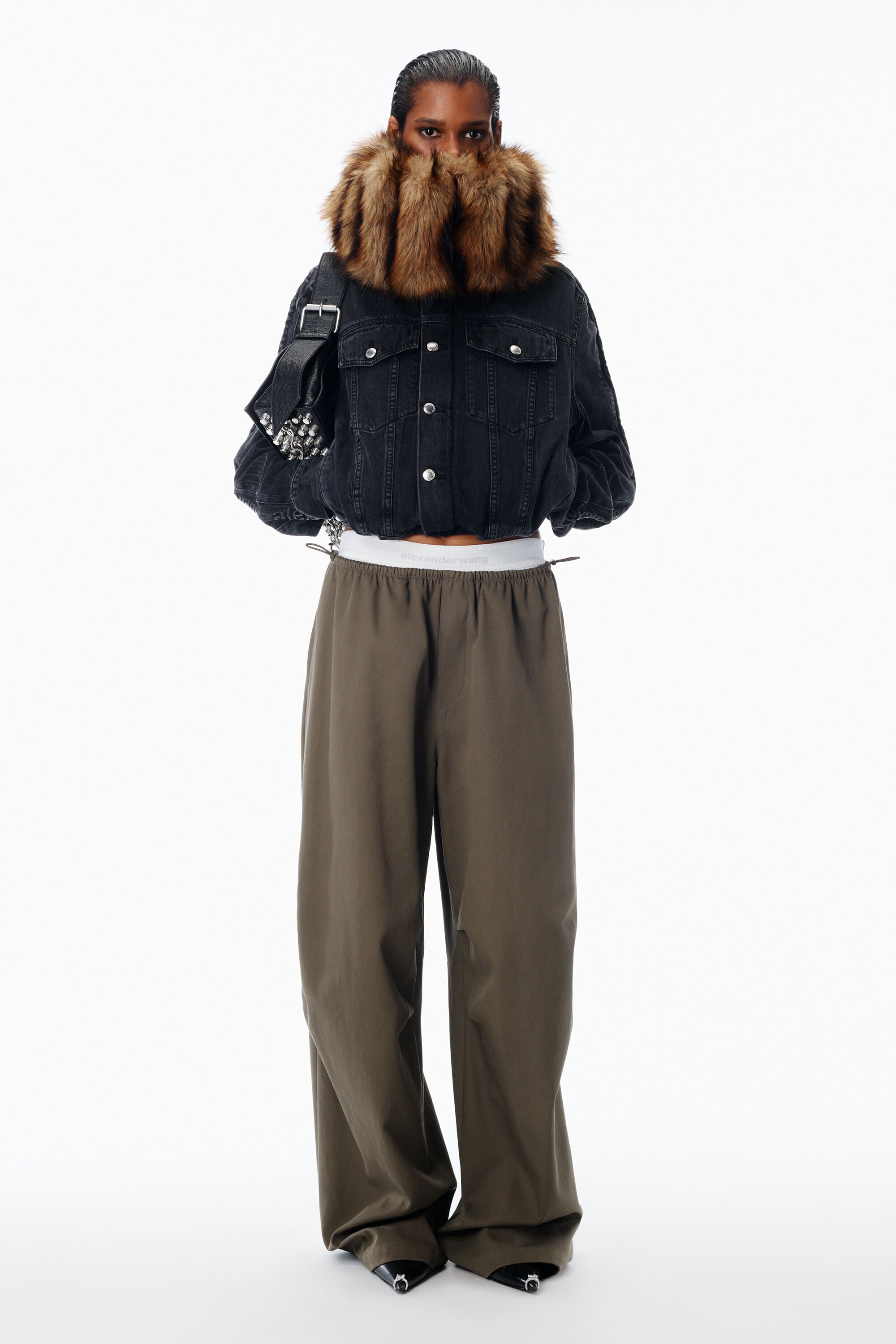Pre-styled Mid-Rise Track Pant