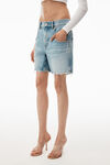 alexander wang mid-rise loose short in denim vintage faded indigo