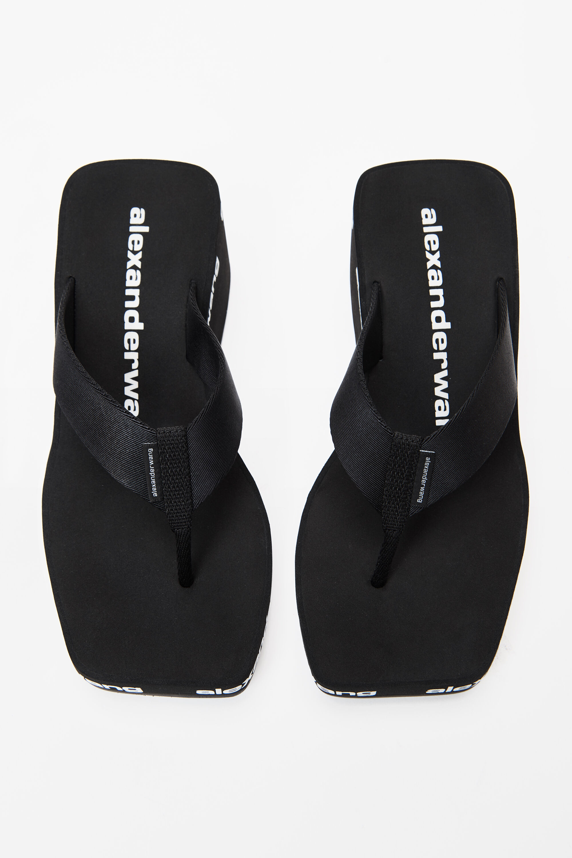 Airwalk flip flops best sale canada