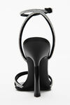 alexander wang dahlia 105 クリスタル サンダル black/clear