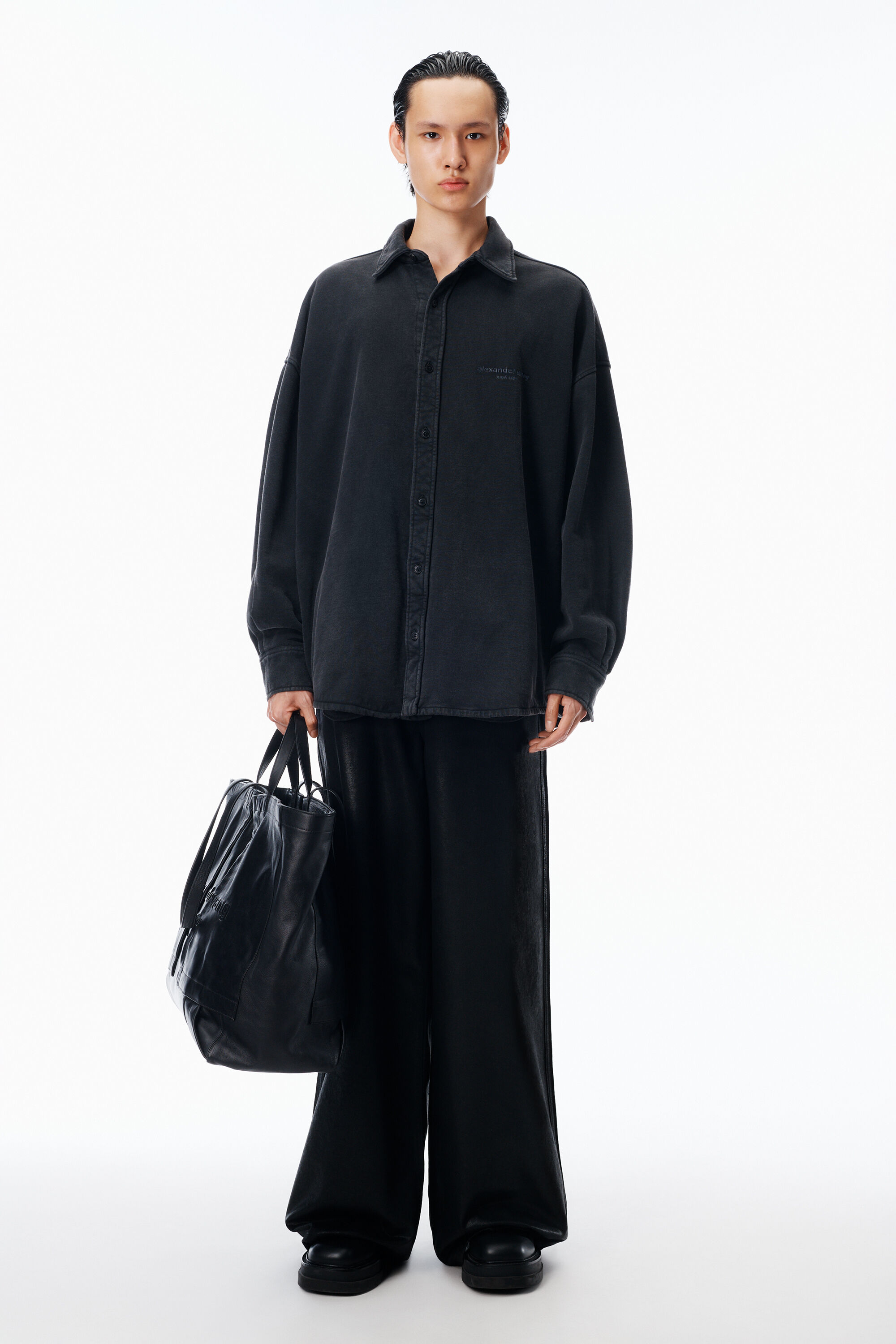 Oversized Button Down in WASHED BLACK | alexanderwang®