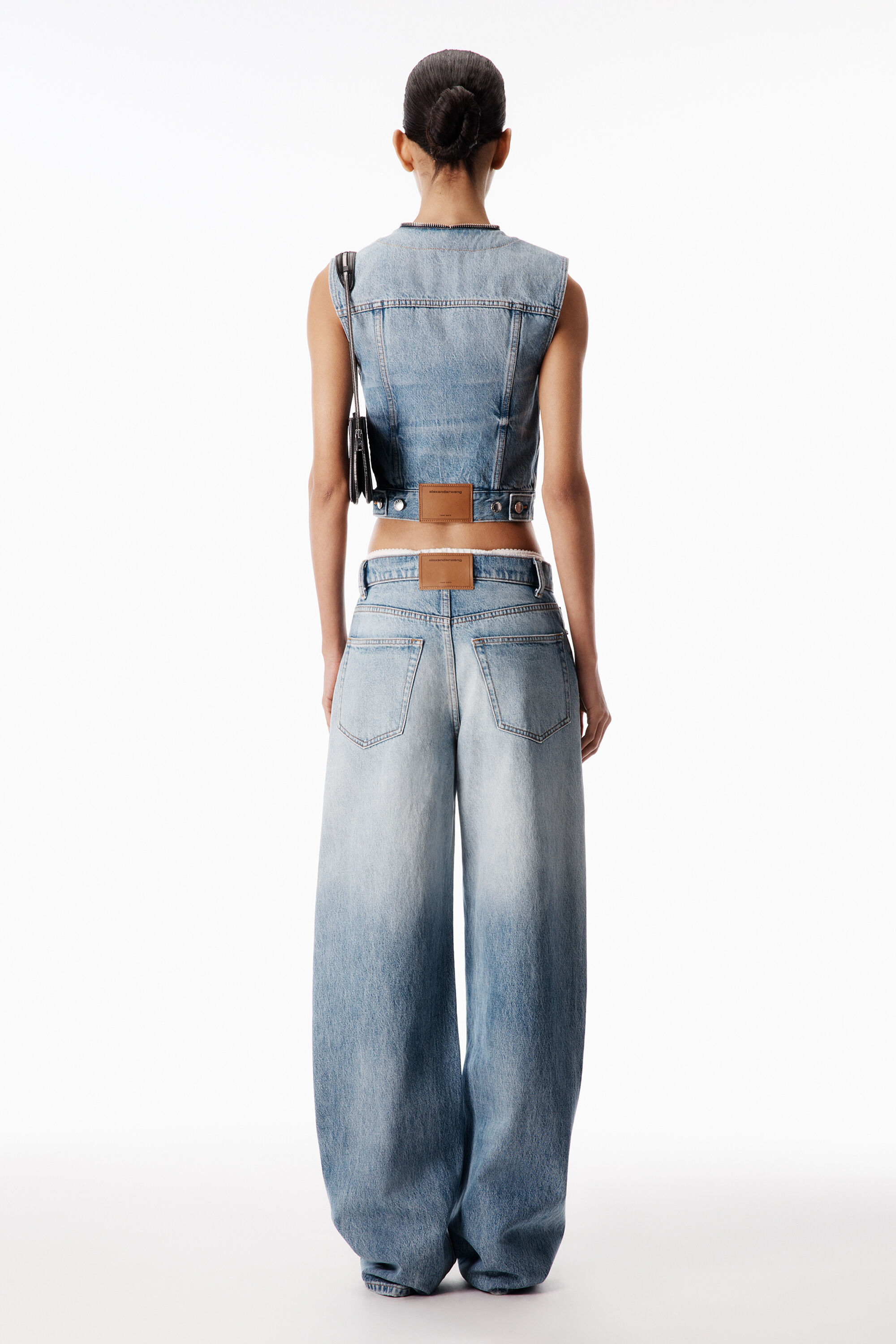 Zipper Denim Vest in AUTHENTIC LIGHT INDIGO | alexanderwang®