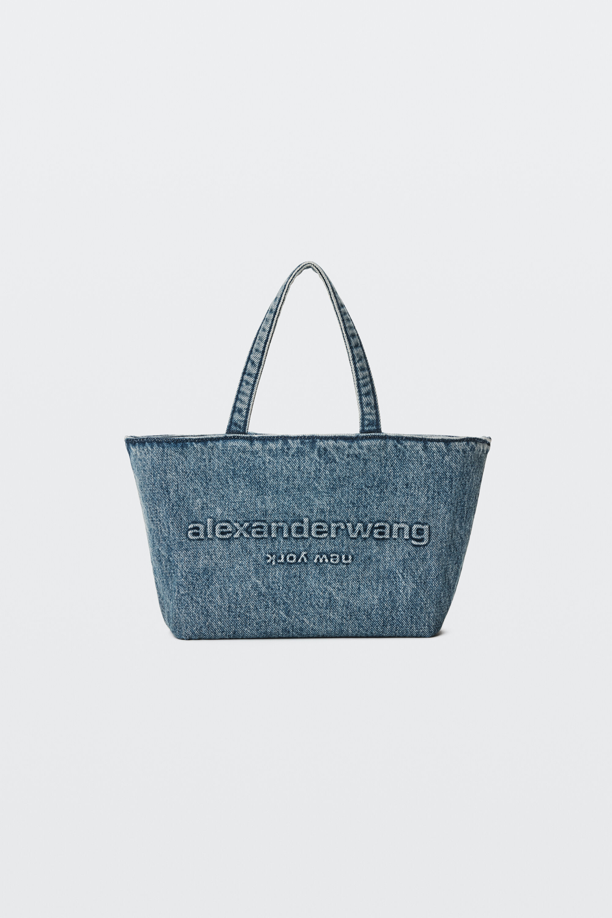 alexanderwang ハンドバッグ PUNCH SMALL TOTE in VINTAGE MEDIUM INDIGO | alexanderwang®