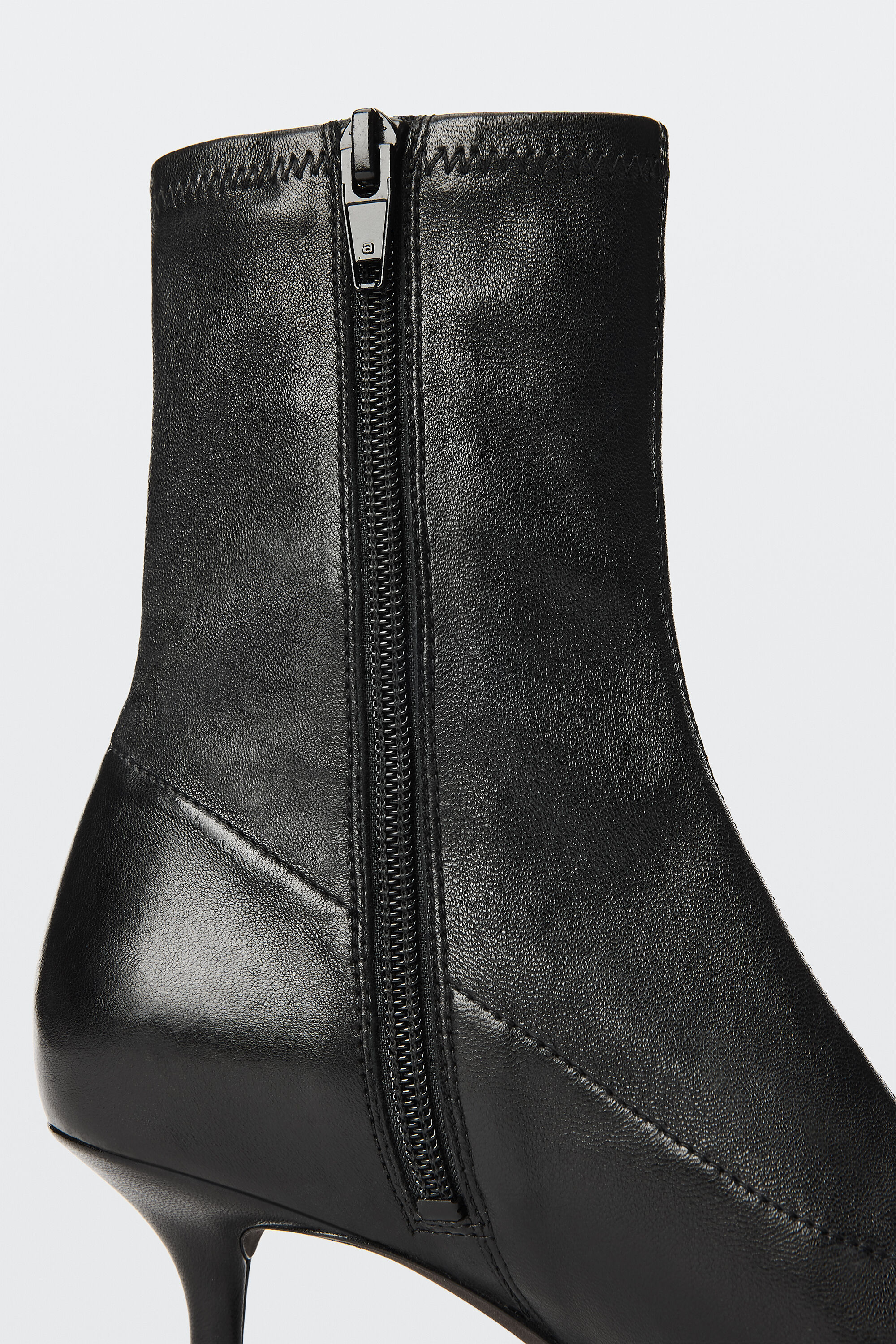 alexanderwang アレキサンダーワング FEI 65 MM STRETCH ANKLE BOOT