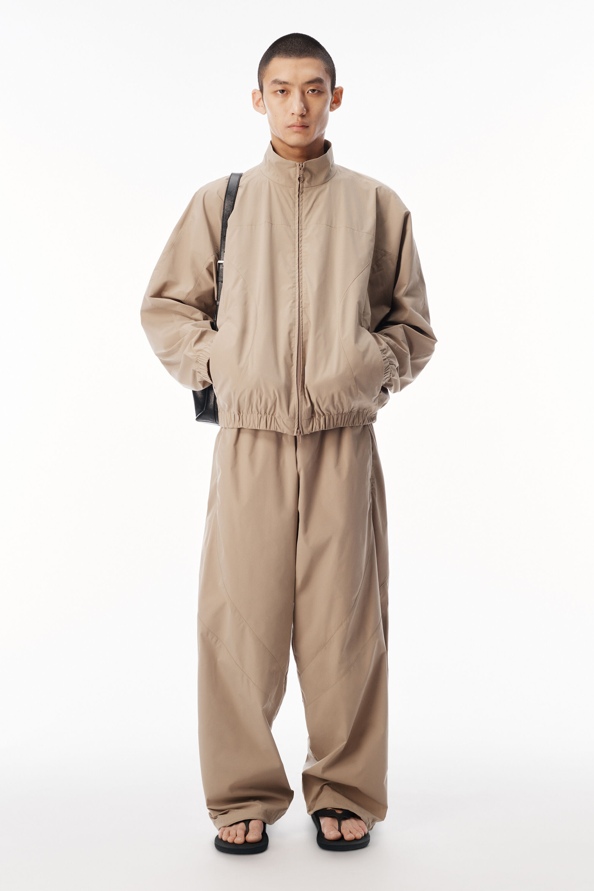 alexanderwang アレキサンダーワング パーフォレーテッド ロゴ ミッド