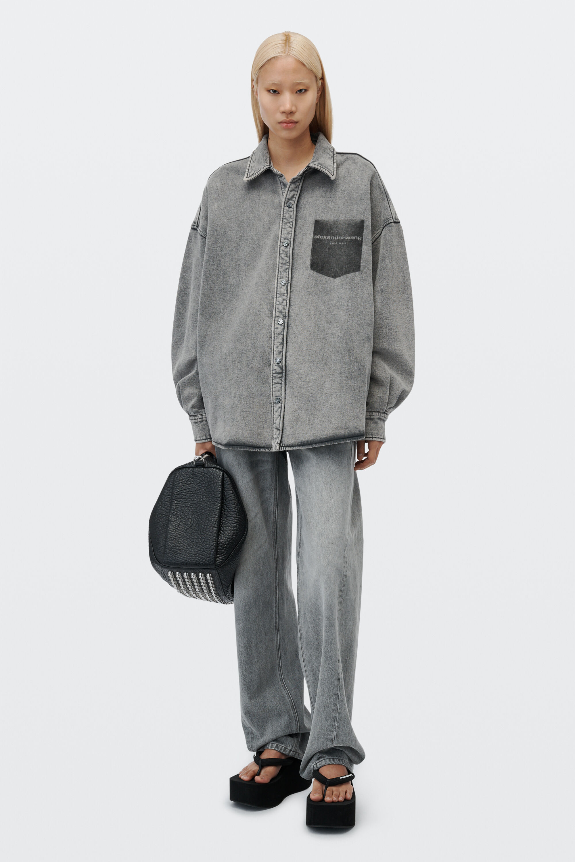 SHADOW POCKET MID-RISE RELAXED JEAN in WASHED GREY | alexanderwang®