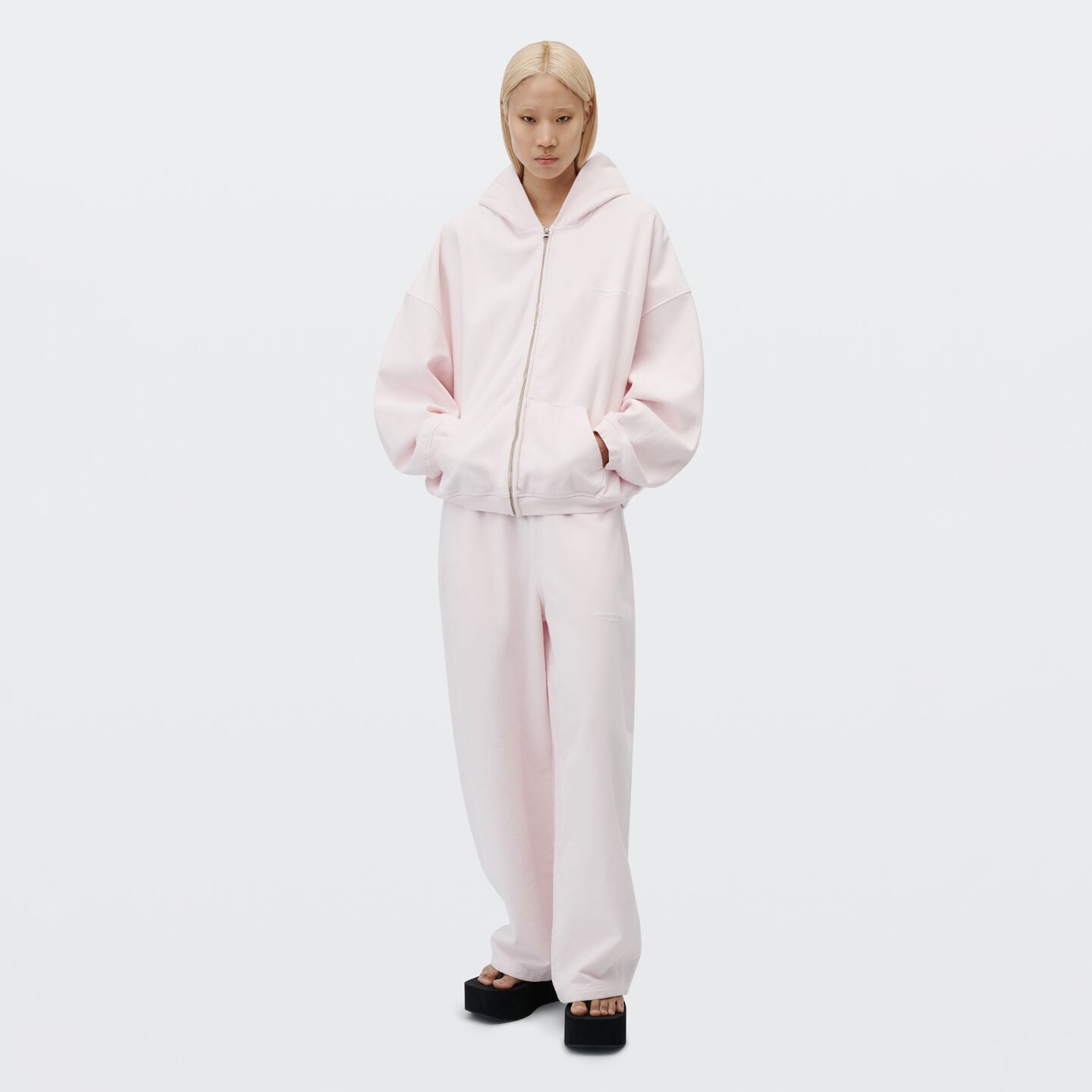 Alexander Wang Logo Print Mid-rise Oversized Sweatpant In Washed Light Pink