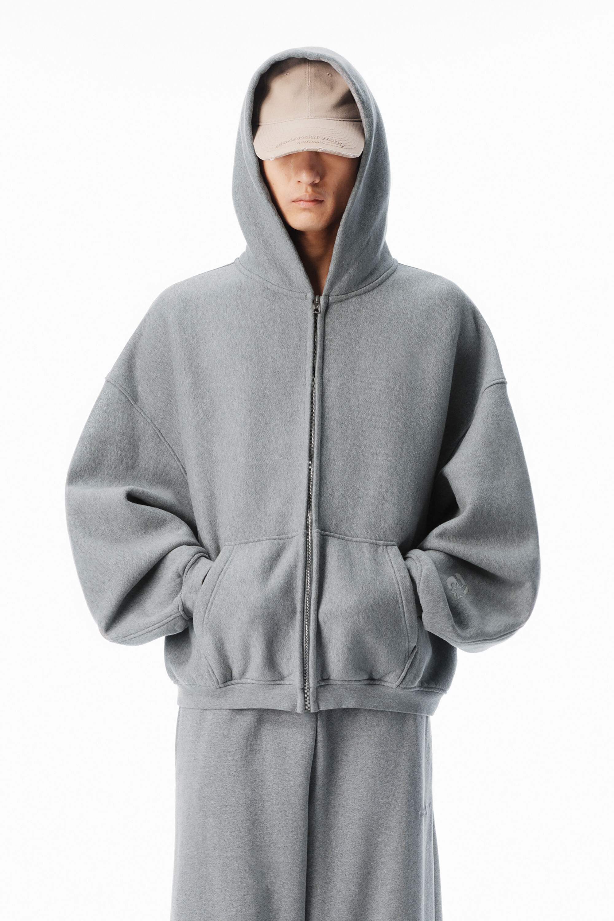 STAR ZIP UP HOODIE IN DENSE FLEECE in SIDEWALK | alexanderwang®