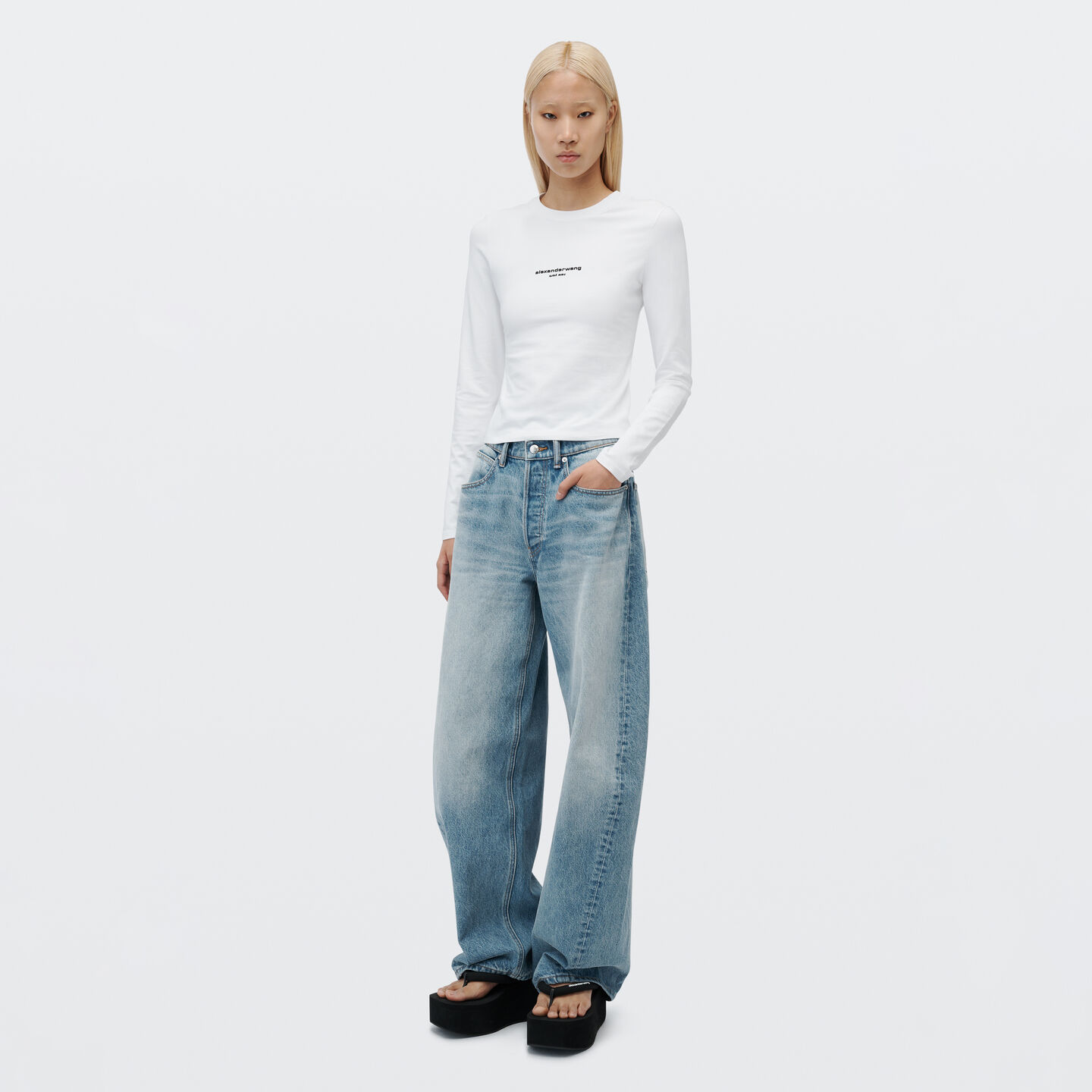 Alexander Wang Float Mid Rise Relaxed Jean In Tinted Medium Indigo